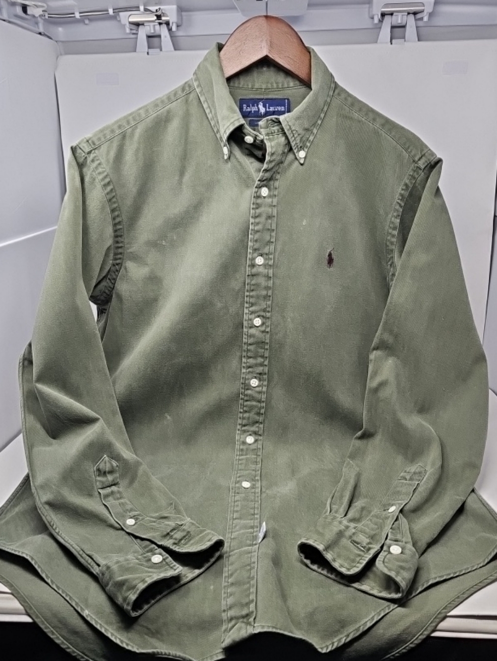 Vintage 90s Ralph Lauren Olive Green Long-Sleeve Button-Down Shirt
